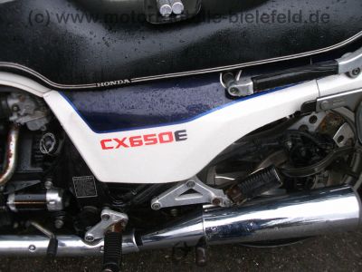 Honda_CX_650_E_RC12_weiss_70PS_Guellepumpe_-_wie_CX_500_650_C_E_PC01_PC06_RC11_116.jpg