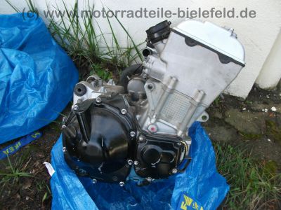 Kawasaki_ZX9-R_ZX_900_D_KAT_72kW_1_Hd__unfallfrei_2__Motor_aus_ZX900E_-_wie_ZX9R_ZX900C_ZX10-R_180.jpg