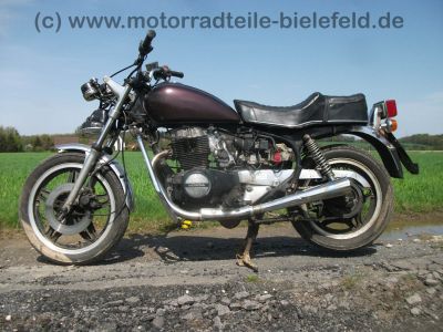 Honda_CM_400_T_Twin_NC01_Chopper_32kW_Sturzbuegel_orig__Auspuff_-_wie_CM_CB_125_185_200_250_400_450_C_T_N_1.jpg