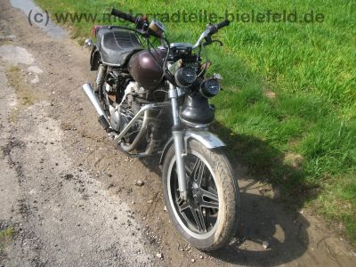 Honda_CM_400_T_Twin_NC01_Chopper_32kW_Sturzbuegel_orig__Auspuff_-_wie_CM_CB_125_185_200_250_400_450_C_T_N_60.jpg