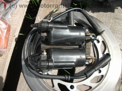 Honda_CBX_650_E_RC13_blau_2__75PS_Motor_Extras_Zubehoer_neuer_Auspuff_-_wie_CBX_550_750_F_F2_15.jpg