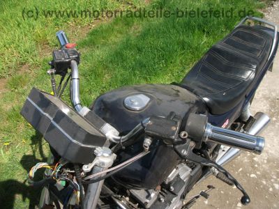 Honda_CBX_650_E_RC13_blau_2__75PS_Motor_Extras_Zubehoer_neuer_Auspuff_-_wie_CBX_550_750_F_F2_70.jpg