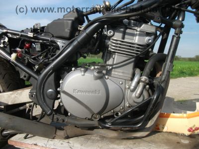 Kawasaki_ER-5_Twister_silber_Crash_EZ_00_1_Hd__25kW_-_wie_GPZ_KLE_EN_EX_500_A_B_C_LTD_Twin_59.jpg