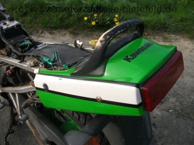Kawasaki_GPZ_500_S_schwarz-gruen_ABM_Fussrasten_Motor_37_tKM-_wie_GPZ_KLE_EN_EX_500_A_B_C_D_LTD_Twin_20.jpg