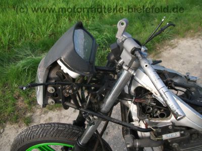 Kawasaki_GPZ_500_S_schwarz-gruen_ABM_Fussrasten_Motor_37_tKM-_wie_GPZ_KLE_EN_EX_500_A_B_C_D_LTD_Twin_27.jpg
