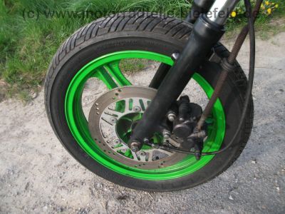 Kawasaki_GPZ_500_S_schwarz-gruen_ABM_Fussrasten_Motor_37_tKM-_wie_GPZ_KLE_EN_EX_500_A_B_C_D_LTD_Twin_28.jpg