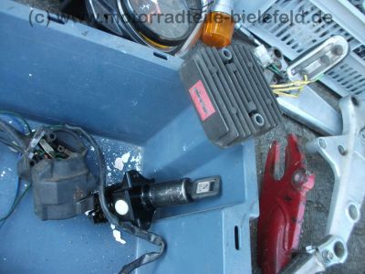Honda_CB_900_F_F2_Boldor_Bol_D´Or_SC01_SC09_Teile_Mix_-_wie_CB_650_750_1100_F_F2_146.jpg