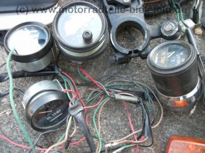 Honda_CB_900_F_F2_Boldor_Bol_D´Or_SC01_SC09_Teile_Mix_-_wie_CB_650_750_1100_F_F2_197.jpg