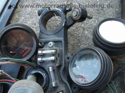 Honda_CB_900_F_F2_Boldor_Bol_D´Or_SC01_SC09_Teile_Mix_-_wie_CB_650_750_1100_F_F2_199.jpg