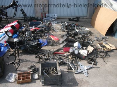 Honda_CB_900_F_F2_Boldor_Bol_D´Or_SC01_SC09_Teile_Mix_-_wie_CB_650_750_1100_F_F2_28.jpg