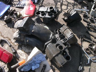 Honda_CB_900_F_F2_Boldor_Bol_D´Or_SC01_SC09_Teile_Mix_-_wie_CB_650_750_1100_F_F2_86.jpg