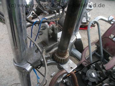 Honda_VT_600_C_Shadow_Custom-Umbau_Schwinge_Fender_Mono-Sitz_Tank-Tacho_orig__Auspuff_HM_MR1_E1_16tMls_142.jpg