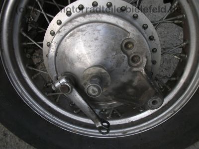 Honda_VT_600_C_Shadow_Custom-Umbau_Schwinge_Fender_Mono-Sitz_Tank-Tacho_orig__Auspuff_HM_MR1_E1_16tMls_156.jpg