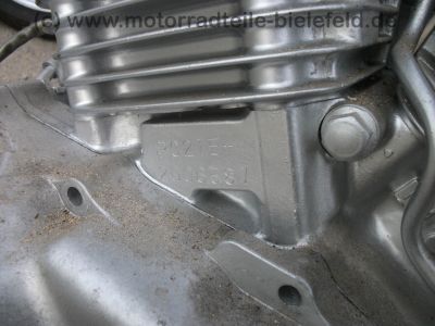 Honda_VT_600_C_Shadow_Custom-Umbau_Schwinge_Fender_Mono-Sitz_Tank-Tacho_orig__Auspuff_HM_MR1_E1_16tMls_50.jpg