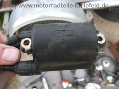 Honda_VT_600_C_Shadow_Custom-Umbau_Schwinge_Fender_Mono-Sitz_Tank-Tacho_orig__Auspuff_HM_MR1_E1_16tMls_63.jpg