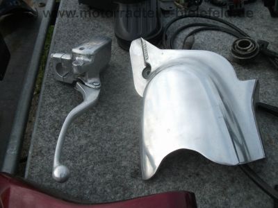 Honda_VT_600_C_Shadow_Custom-Umbau_Schwinge_Fender_Mono-Sitz_Tank-Tacho_orig__Auspuff_HM_MR1_E1_16tMls_76.jpg