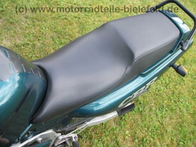 Honda_CBR_600_F_PC19_gruen_Sitzbank_neu_Sonderverkleidung_vorn_-_wie_PC23_CBR_1000_F_SC21_104.jpg