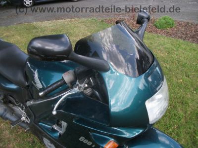 Honda_CBR_600_F_PC19_gruen_Sitzbank_neu_Sonderverkleidung_vorn_-_wie_PC23_CBR_1000_F_SC21_16.jpg