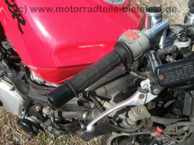 Honda_CBR_1000_F_SC24_rot_Crash_40tkm_-_wie_CBR_600_F_PC_19_23_31_SC_21_SC24_DUAL_117.jpg