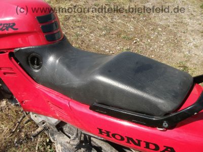 Honda_CBR_1000_F_SC24_rot_Crash_40tkm_-_wie_CBR_600_F_PC_19_23_31_SC_21_SC24_DUAL_53.jpg