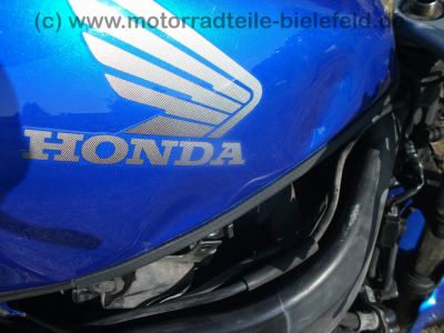 Honda_CBR_1100_XX_Super_Blackbird_SC35_PGM-FI_Dual_CBS_-_wie_CBR_900_RR_X-11_X-Eleven_CB_1100_SFy_ED_SC42_177.jpg