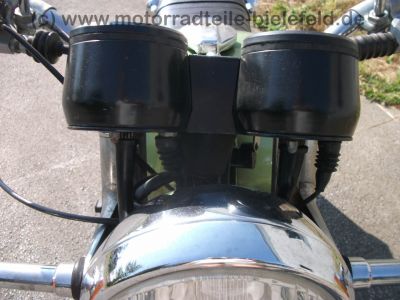 Moto_Guzzi_250_TS_ELETTRONICA_top_orig__6_759km_-_wie_Benelli_125_2C_SS_125_Benelli_250_2C_Moto_Guzzi_CO-UNO_125_Turismo_143.jpg