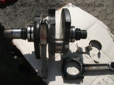 Honda_XRV_750_L_Africa_Twin_RD04_Ersatz-Teile_spare-parts_Motor_Getriebe_Elektrik_Tank_Schwinge_Airbox_-_vgl__XL_600_V_PD06_XRV_650_RD03_3.jpg