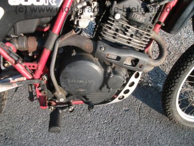Honda_XL_600_R_Enduro_PD03_RFVC_orig__12_860Km_32kW_-_wie_XR_XL_250_R_MD11_ME06_XL_350_R_ND03_XR_XL_600_LM_RM_PD04_PE04_21.jpg