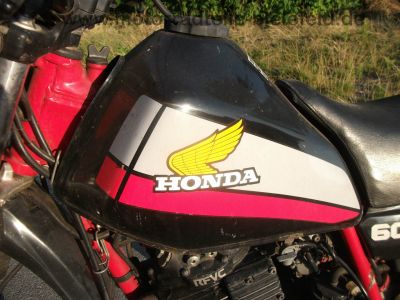 Honda_XL_600_R_Enduro_PD03_RFVC_orig__12_860Km_32kW_-_wie_XR_XL_250_R_MD11_ME06_XL_350_R_ND03_XR_XL_600_LM_RM_PD04_PE04_65.jpg
