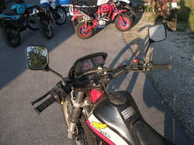 Honda_XL_600_R_Enduro_PD03_RFVC_orig__12_860Km_32kW_-_wie_XR_XL_250_R_MD11_ME06_XL_350_R_ND03_XR_XL_600_LM_RM_PD04_PE04_74.jpg