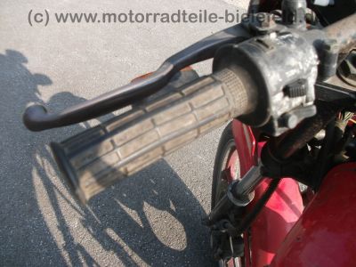 Kawasaki_GPZ_305_BD_Belt-Drive_Twin_rot_Kopfschaden_Riemen_OK_-_wie_KZ_Z_CSR_250_305_37.jpg