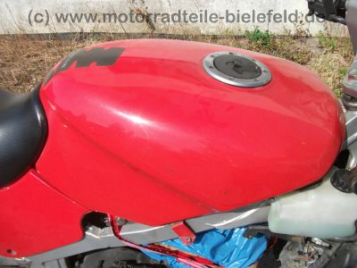 Kawasaki_GPZ_500_S_EZ92_rot_Laser_Auspuff_2-1_2_in_1_Pferrer_Verkleidung_44kW_60PS_EX_500_A_-_wie_LE_KLE_EN_450_500_A_D_85.jpg