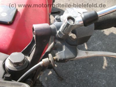 Kawasaki_GPZ_550_UT_rot_KZ550B_46kW_Auspuff_BSM_Future_4-1_4in1_-_wie_Z_KZ_500_550_750_A_B_C_D_E_F_H_LTD_83.jpg