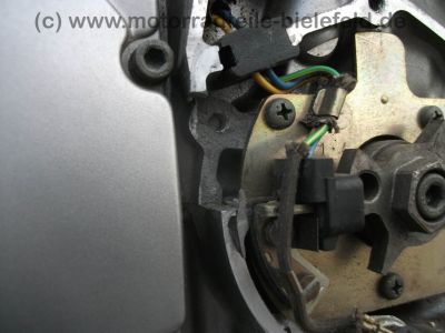 Suzuki_GSF_600_S_Bandit_GN77B_tuerkis_57kW_EZ98_2__Hd__10tkm_Crash_-_wie_GSX_GSF_GS_400_500_600_750_E_S_F_44.jpg