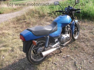 Suzuki_GSX_400_E_GK53C_blau_Sitz_gut_orig__Auspuff_1555_und_4440_-_wie_GSX_250_400_E_S_GK51C_GK53B_53.jpg