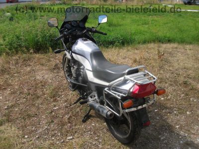Yamaha_XJ_600_3KN_grau-weiss_49kW_67PS_Original-Verkleidung_hohe_Scheibe_Koffer-Traeger_-_wie_51J_XJ_550_650_700_750_900_11.jpg