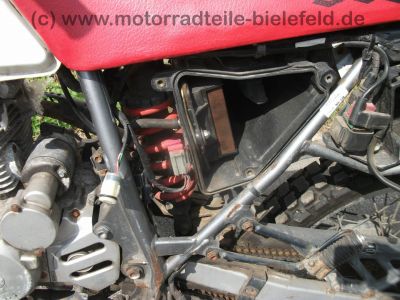Honda_XLR_125_R_JD16_weiss-rot_Enduro_offen_94_Kmh_-_wie_CLR_125_City-Fly_JD18_XR_125_L_JD19_Einzylinder_13.jpg