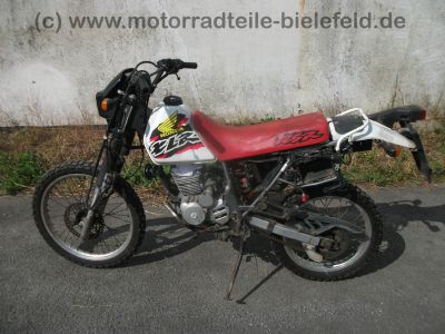 Honda_XLR_125_R_JD16_weiss-rot_Enduro_offen_94_Kmh_-_wie_CLR_125_City-Fly_JD18_XR_125_L_JD19_Einzylinder_5.jpg