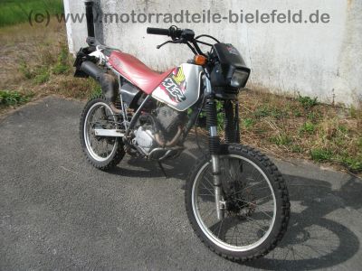 Honda_XLR_125_R_JD16_weiss-rot_Enduro_offen_94_Kmh_-_wie_CLR_125_City-Fly_JD18_XR_125_L_JD19_Einzylinder_51.jpg