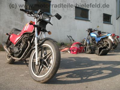 Honda_FT_500_PC07_rot_Einzylinder_single_-_wie_CB_XL_250_500_R_S_PD01_PD02_MC02_44.jpg