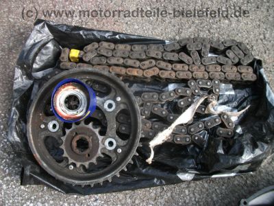 Honda_FT_500_PC07_rot_zerlegt_Ersatz-Teile_spare-parts_-_wie_CB_XL_250_500_R_S_PD01_PD02_MC02_66.jpg
