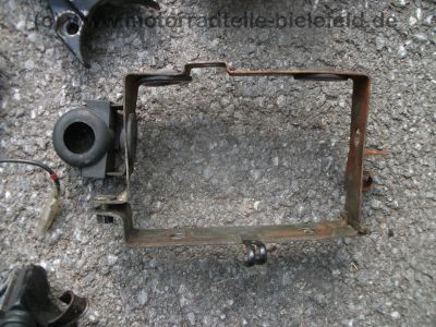 Honda_FT_500_PC07_rot_zerlegt_Ersatz-Teile_spare-parts_-_wie_CB_XL_250_500_R_S_PD01_PD02_MC02_76.jpg