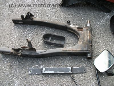 Honda_FT_500_PC07_rot_zerlegt_Ersatz-Teile_spare-parts_-_wie_CB_XL_250_500_R_S_PD01_PD02_MC02_82.jpg
