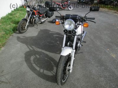 Honda_CBX_650_E_RC13_weiss_orig__Auspuff_HM_ME5_E_-_wie_CBX_550_750_F_F2_PC04_RC17_10.jpg