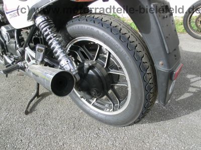 Honda_CBX_650_E_RC13_weiss_orig__Auspuff_HM_ME5_E_-_wie_CBX_550_750_F_F2_PC04_RC17_16.jpg