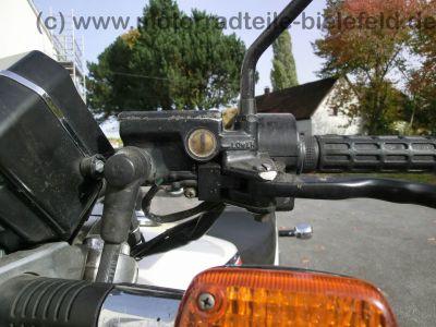 Honda_CBX_650_E_RC13_weiss_orig__Auspuff_HM_ME5_E_-_wie_CBX_550_750_F_F2_PC04_RC17_35.jpg