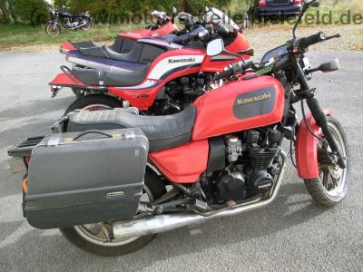 Kawasaki_GT_550_rot_2x_Koffer_motad_Auspuff_4in1_Sturzbuegel_KZ_550_GT_Kardan-Tourer_-_wie_KZ_Z_GPZ_400_500_550_750_1100_J_E_UT_GT_4.jpg