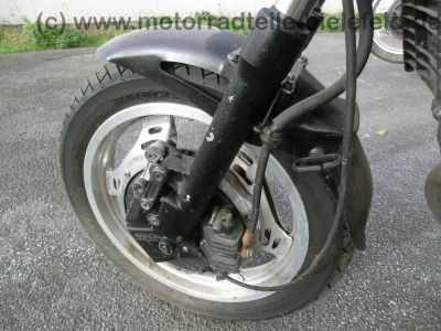 Honda_VF_400_F_NC13_nackt_mit_orig__Auspuff_HM_KE7_K_-_wie_VT_500_E_PC11_VF_500_F_F2_PC12_VF_750_F_RC15_33.jpg