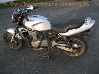 Kawasaki_ER-5_ER_500_A_Twister__silber-grau_Tankbeulen_-_wie_EN_EX_KLE_LE_500_37.jpg