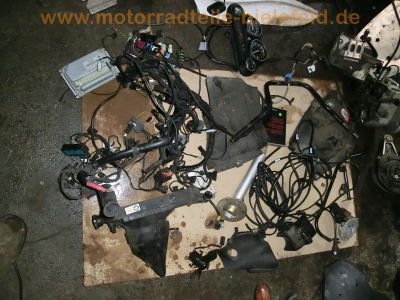 BMW_K_1200_GT_RS_RT_Ersatzteile_spares_spare_parts_Motor_Rahmen_Gabel_etc__5.jpg